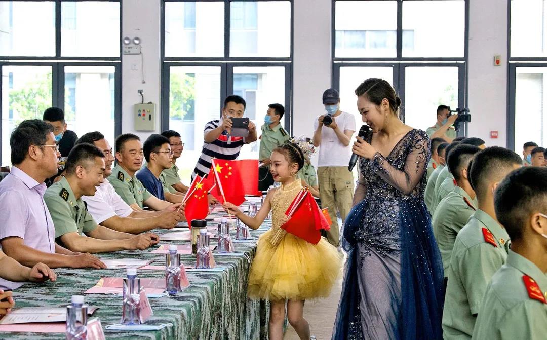 1660285207138045.jpg 01.jpg